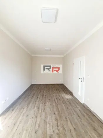 Pronájem bytu 2+kk, Olomouc - Nová Ulice, Kmochova, 41 m2