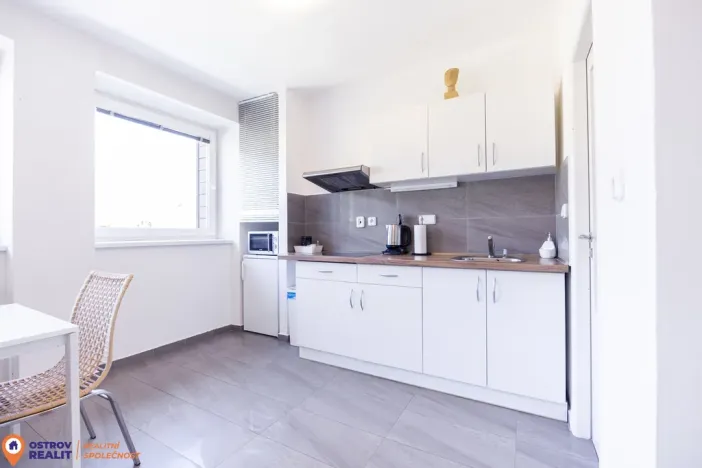 Prodej apartmánu, Staré Město - Stříbrnice, 48 m2