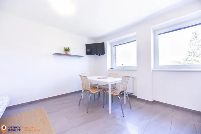 Prodej apartmánu, Staré Město - Stříbrnice, 48 m2