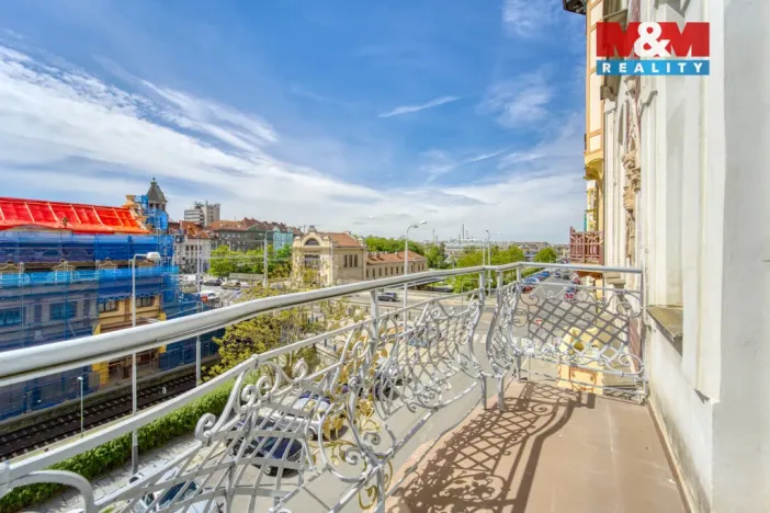 Pronájem kanceláře, Plzeň - Jižní Předměstí, Hálkova, 125 m2