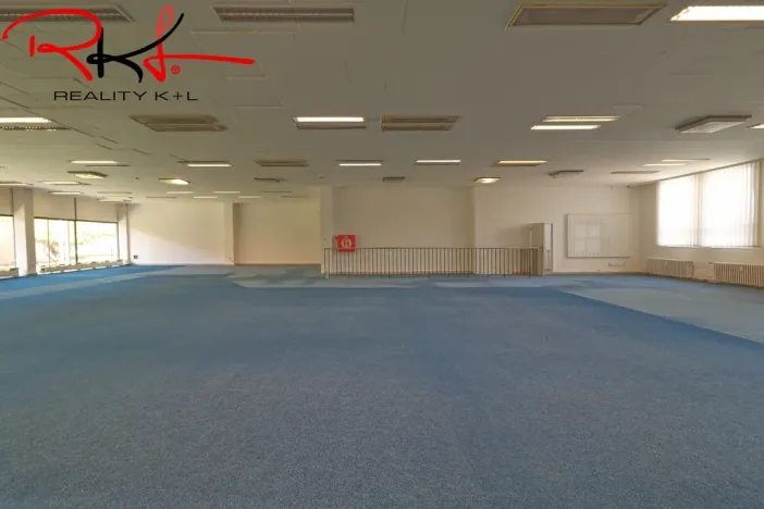 Pronájem obchodního prostoru, Lovosice, Osvoboditelů, 542 m2