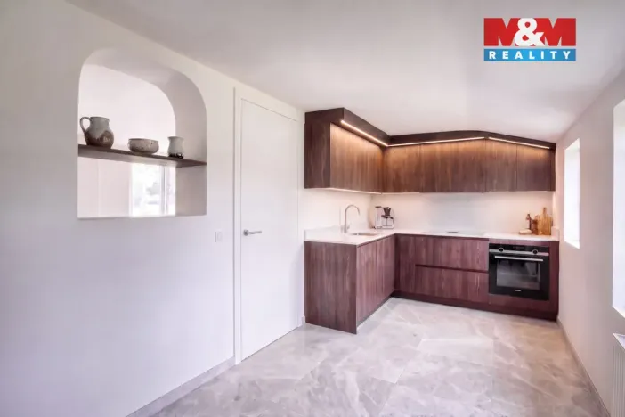 Prodej rodinného domu, Hovorčovice, Hlavní, 44 m2