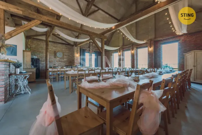 Prodej rodinného domu, Kunětice, 500 m2