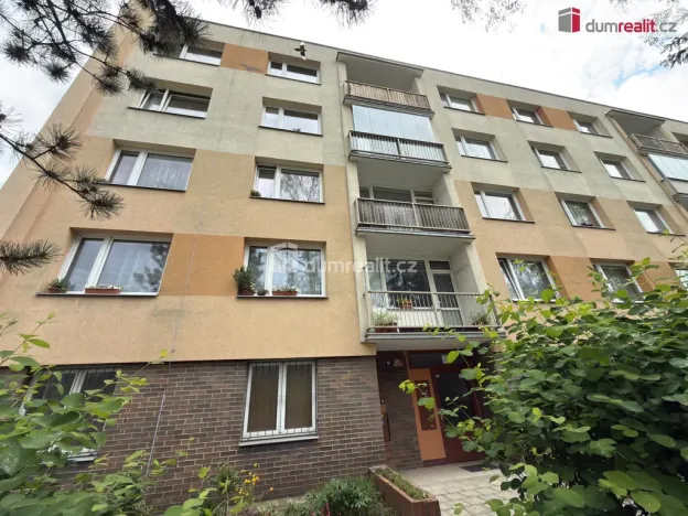 Pronájem atypického bytu, Ústí nad Labem, Karla IV., 12 m2