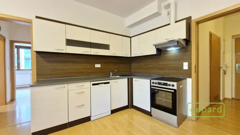 Pronájem bytu 2+kk, Praha - Hostivař, Vladycká, 52 m2