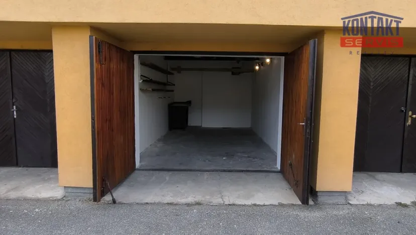 Pronájem garáže, České Budějovice - České Budějovice 3, J. Plachty, 17 m2