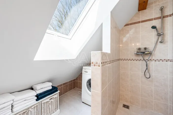 Prodej rodinného domu, Nové Dvory, 200 m2