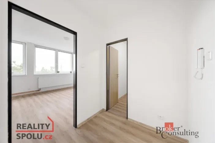 Pronájem bytu 1+kk, Mlékojedy, 34 m2