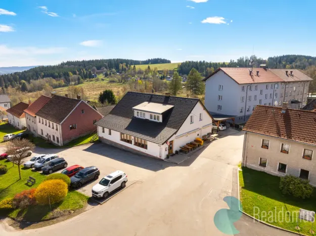 Prodej komerčního pozemku, Světlík, 304 m2