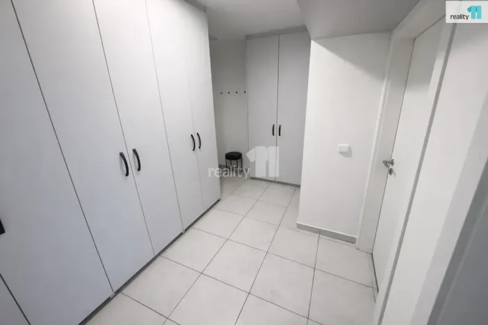 Pronájem bytu 2+kk, Praha - Holešovice, V závětří, 49 m2
