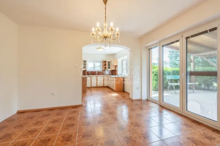Prodej rodinného domu, Zvánovice, Třemblatská, 240 m2