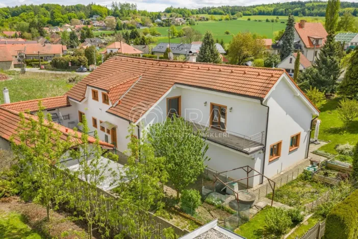Prodej rodinného domu, Zvánovice, Třemblatská, 240 m2