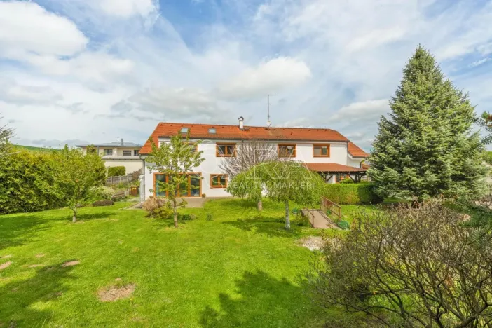Prodej rodinného domu, Zvánovice, Třemblatská, 240 m2
