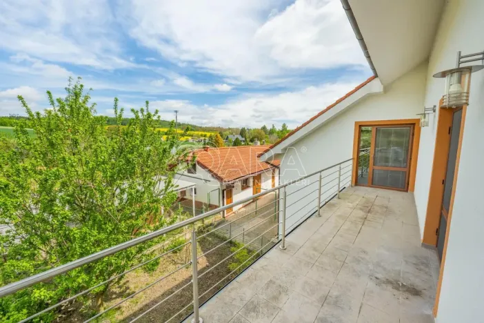 Prodej rodinného domu, Zvánovice, Třemblatská, 240 m2