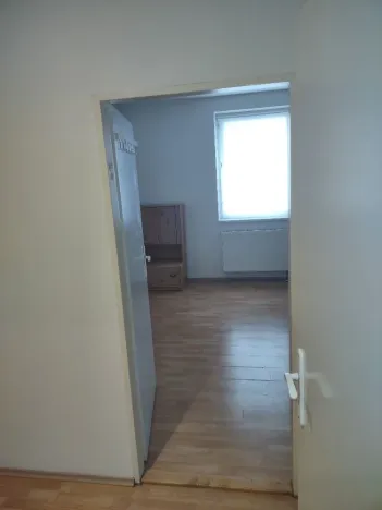 Pronájem bytu 1+kk, Ústí nad Labem - Krásné Březno, 1. máje, 24 m2