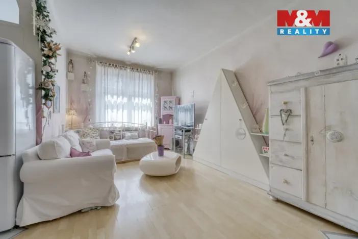 Prodej bytu 3+kk, Plzeň - Jižní Předměstí, Vrchlického, 73 m2