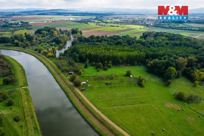 Prodej zahrady, Veselí nad Moravou - Milokošť, 1232 m2