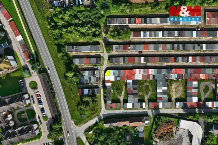 Pronájem garáže, Havlíčkův Brod, 28 m2