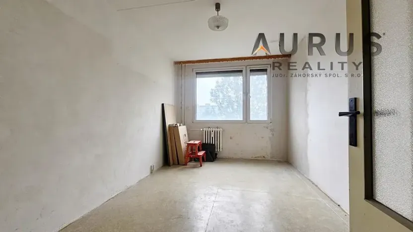 Prodej bytu 2+kk, Praha - Chodov, V průčelí, 46 m2