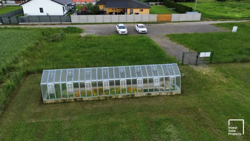 Prodej komerčního pozemku, Čejkovice, 32904 m2