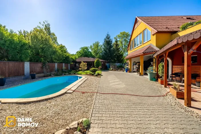 Prodej ubytování, Zlín - Štípa, Mariánské náměstí, 819 m2
