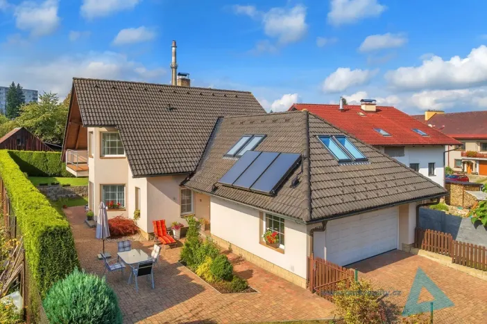 Prodej rodinného domu, Nová Paka, L. Zívra, 180 m2