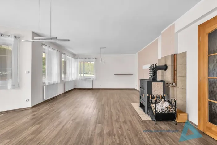 Prodej rodinného domu, Nová Paka, L. Zívra, 180 m2