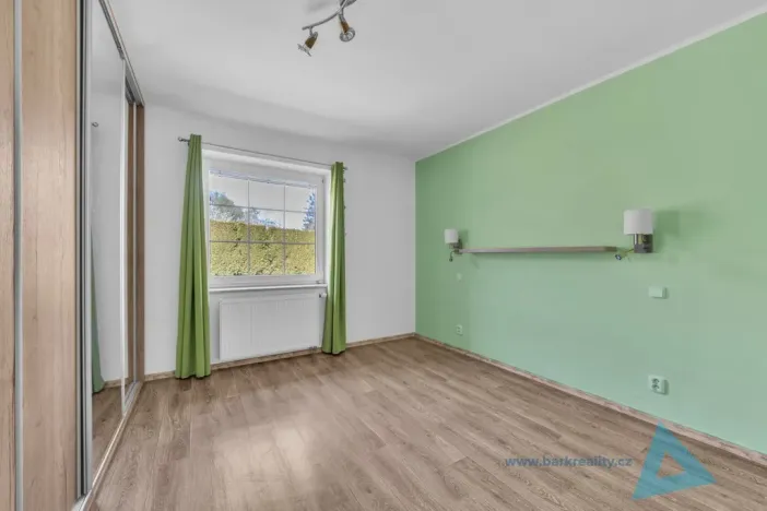Prodej rodinného domu, Nová Paka, L. Zívra, 180 m2