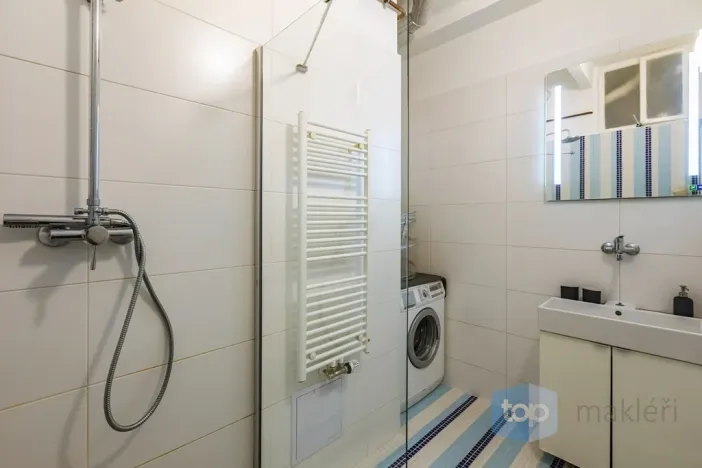 Prodej bytu 1+kk, Praha - Krč, U nových domů II, 41 m2