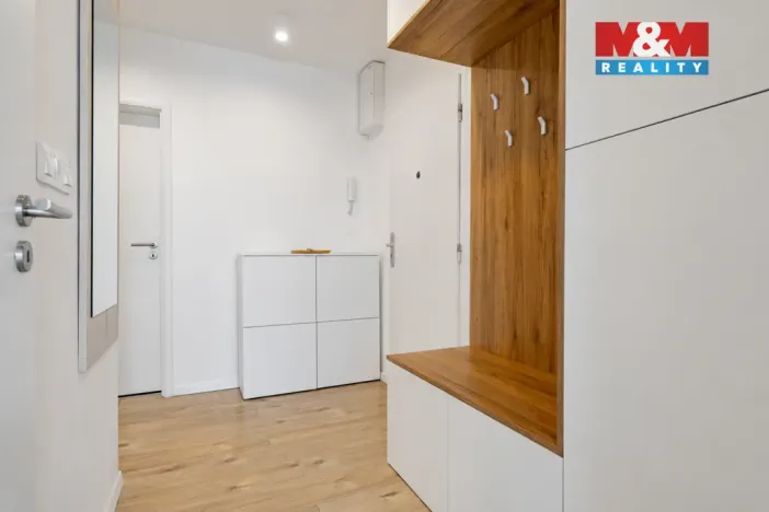 Prodej bytu 5+kk, České Budějovice - České Budějovice 2, Netolická, 84 m2