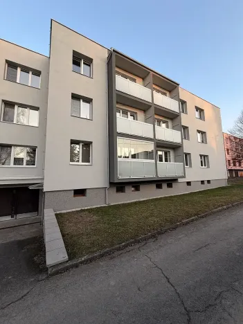 Pronájem bytu 3+1, Kozlovice, 70 m2