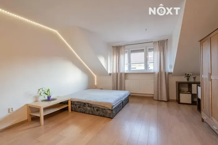 Prodej bytu 2+1, České Budějovice, Skuherského, 80 m2