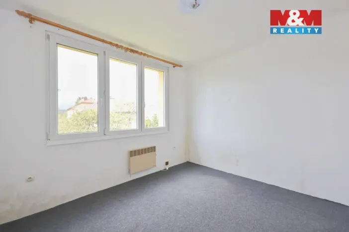 Prodej bytu 3+1, Černovice, Tyršova, 64 m2