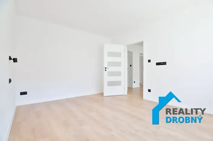 Prodej bytu 2+1, Děčín, Podmokelská, 53 m2
