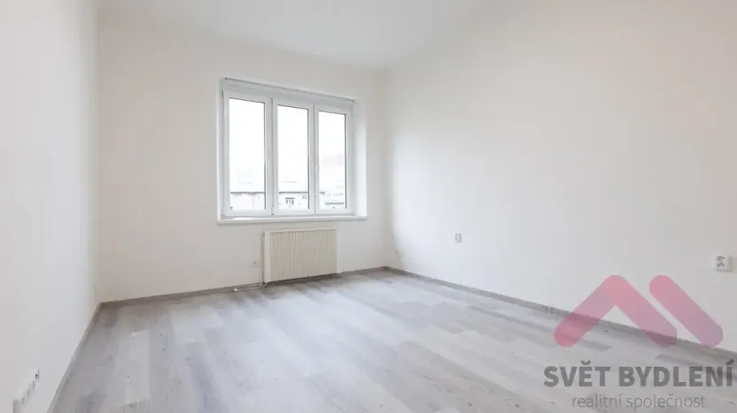 Pronájem bytu 2+kk, Praha - Vršovice, Tolstého, 40 m2