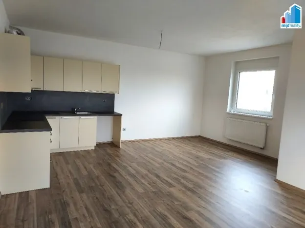 Pronájem bytu 3+kk, Klatovy - Klatovy IV, K Čínovu, 87 m2