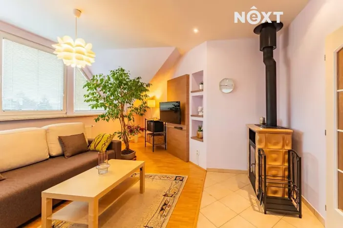 Pronájem bytu 2+kk, Šumperk, Dobrovského, 67 m2