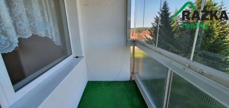 Pronájem bytu 2+1, Mariánské Lázně - Úšovice, Školní náměstí, 61 m2