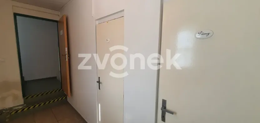 Pronájem kanceláře, Otrokovice, U Letiště, 103 m2