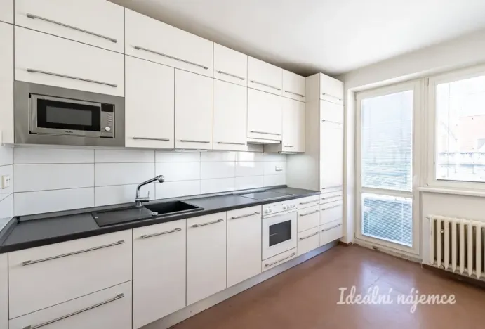 Pronájem bytu 2+1, Praha - Vinohrady, Vinohradská, 69 m2