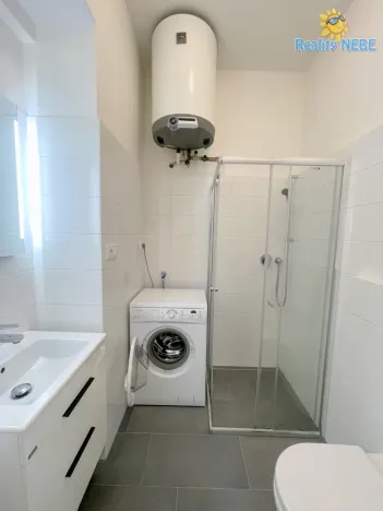 Pronájem bytu 2+1, Praha - Nusle, Ctiradova, 57 m2