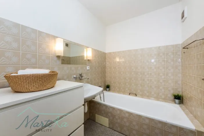 Prodej rodinného domu, Dolany nad Vltavou, K Lesu, 261 m2