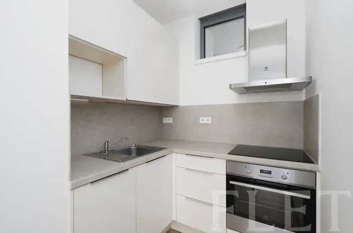 Pronájem bytu 2+kk, Praha - Košíře, Hlaváčkova, 40 m2