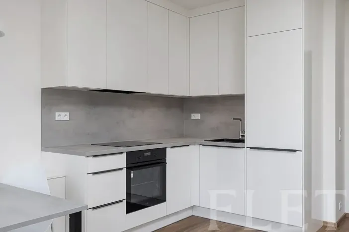 Pronájem bytu 1+kk, Praha - Kamýk, Hodkovická, 35 m2
