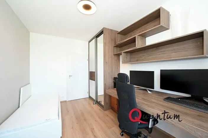 Pronájem bytu 3+kk, Praha - Černý Most, Cukrova, 83 m2