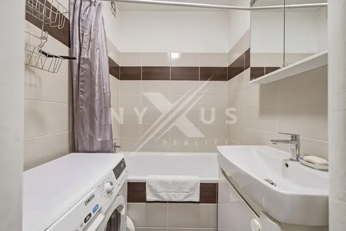 Prodej bytu 2+1, Praha - Malešice, Počernická, 51 m2