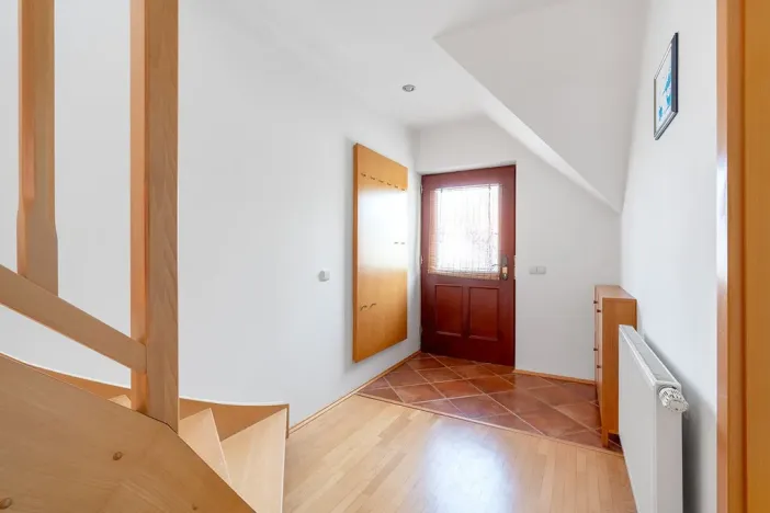 Pronájem bytu 3+kk, Jesenice, Za Rybníkem, 91 m2