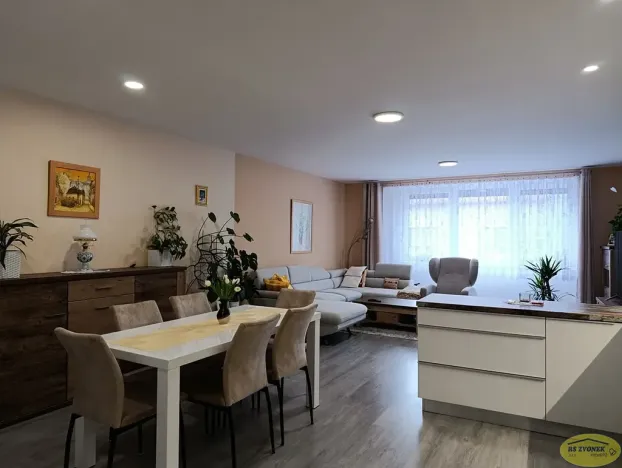 Prodej bytu 2+kk, Holešov, 6. května, 90 m2