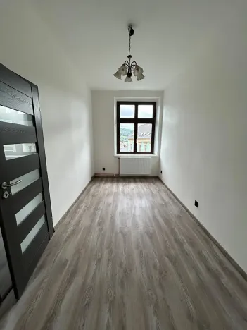 Pronájem bytu 2+1, Děčín, Kamenická, 51 m2