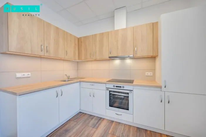 Pronájem bytu 3+1, Šumperk, Langrova, 100 m2